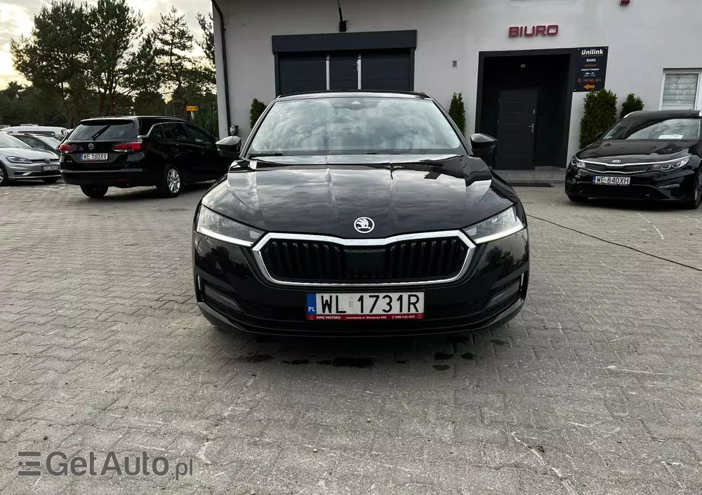 SKODA Octavia 1.5 TSI ACT Ambition