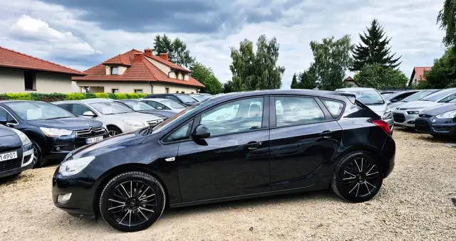 OPEL Astra 1.4 Turbo Sport
