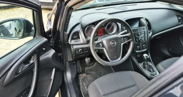 OPEL Astra 1.4 Turbo Sport