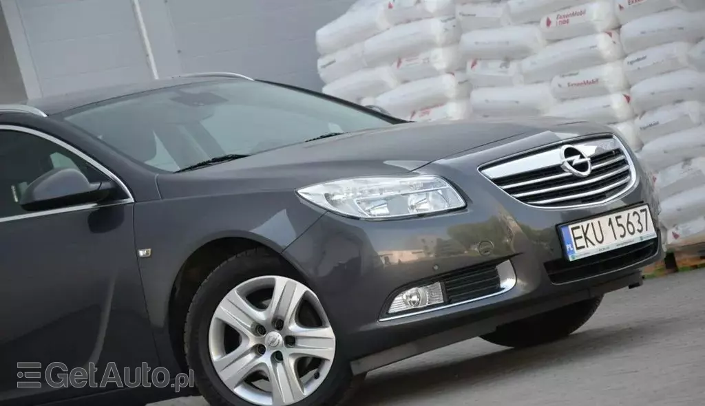 OPEL Insignia 