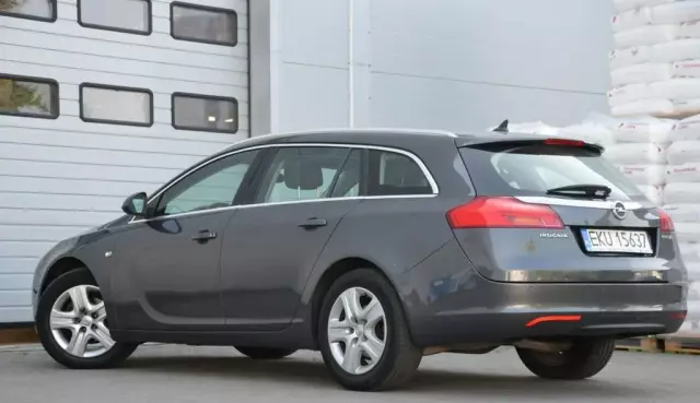 OPEL Insignia 