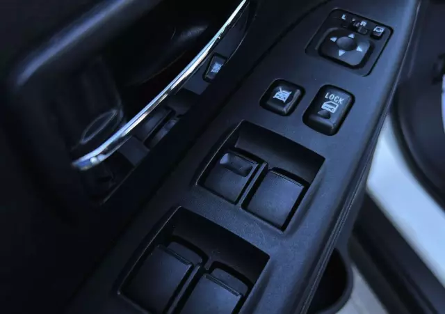 MITSUBISHI ASX 1.6 Invite