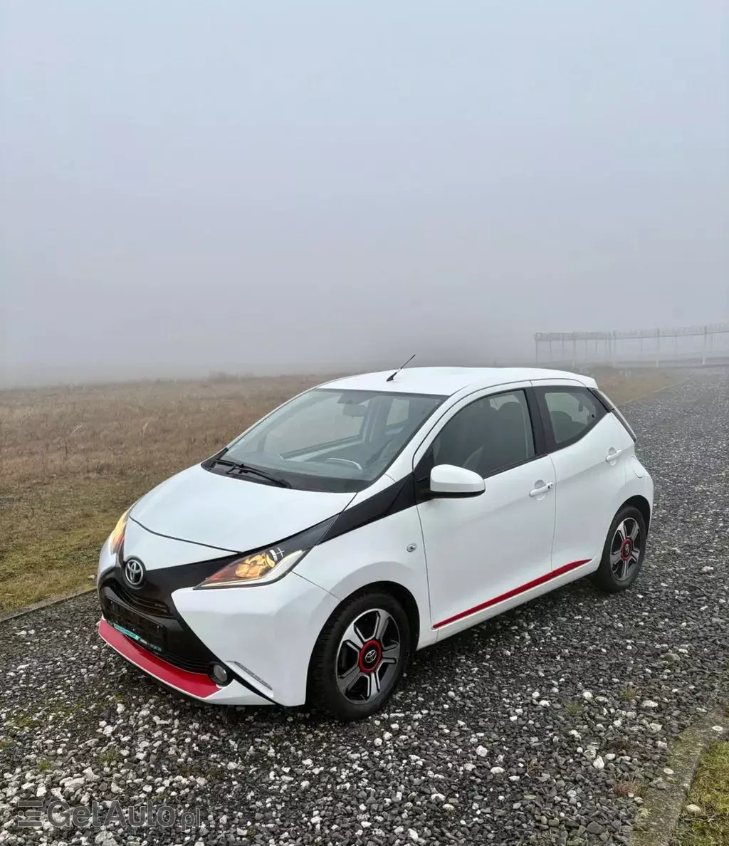 TOYOTA Aygo 