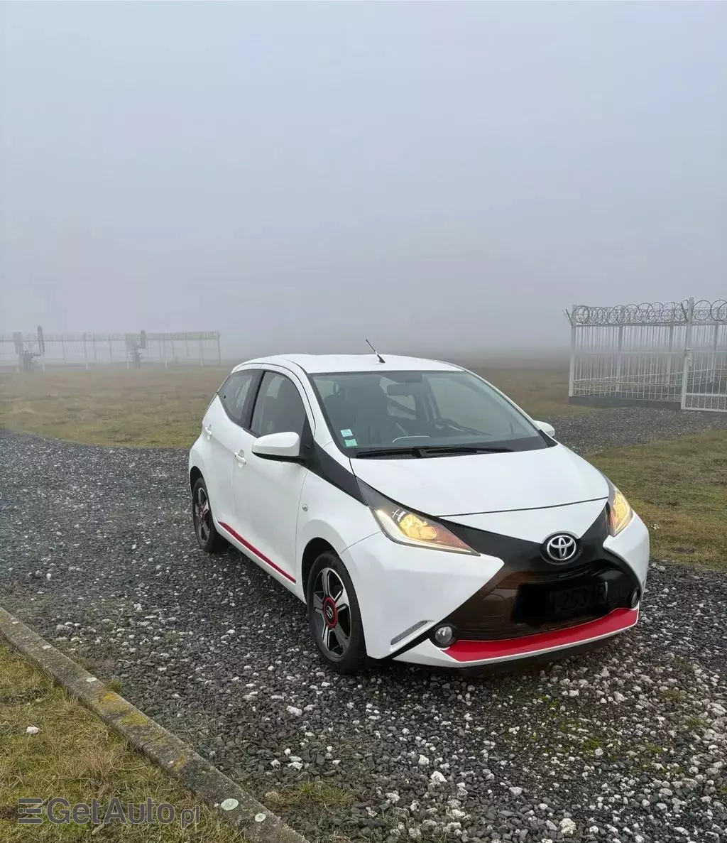 TOYOTA Aygo 