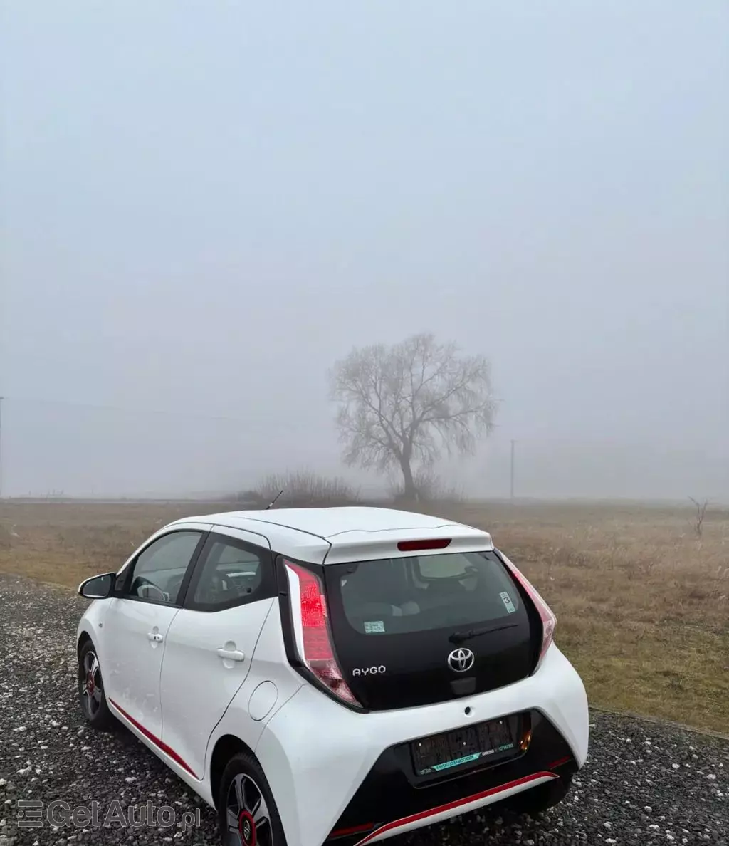 TOYOTA Aygo 