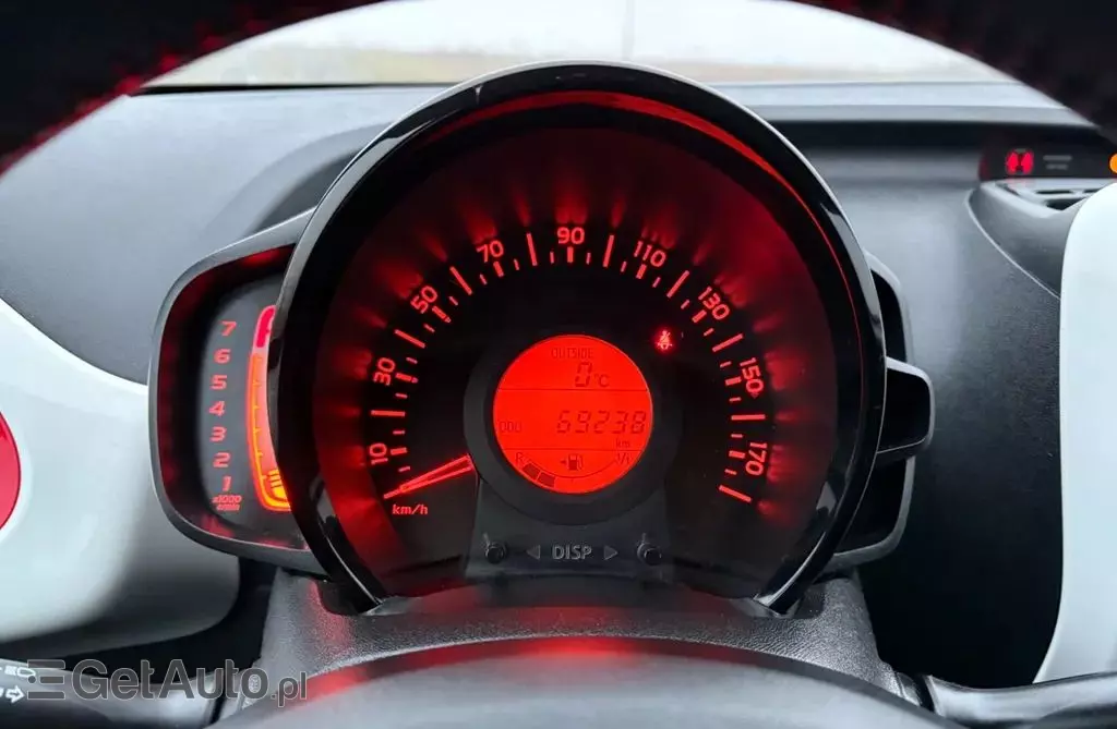 TOYOTA Aygo 