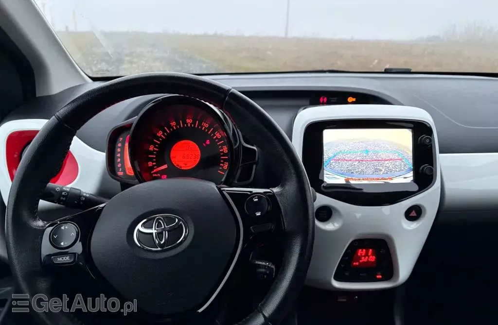 TOYOTA Aygo 