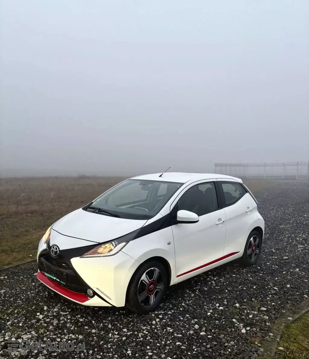 TOYOTA Aygo 