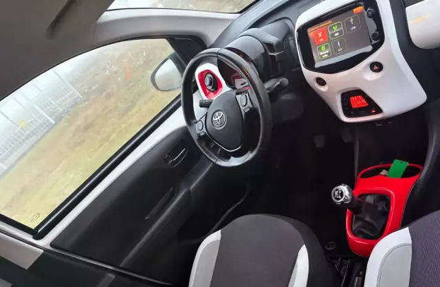 TOYOTA Aygo 