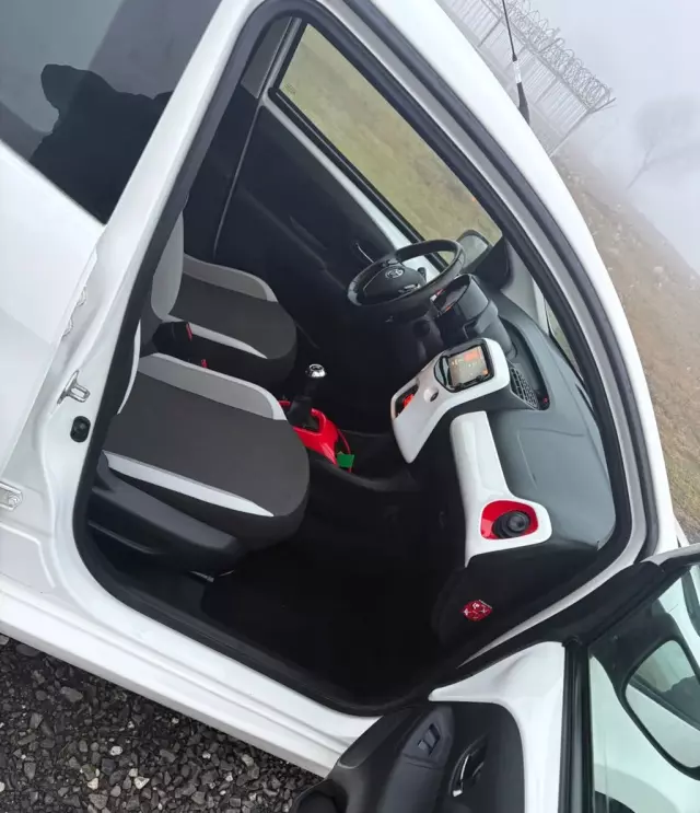 TOYOTA Aygo 