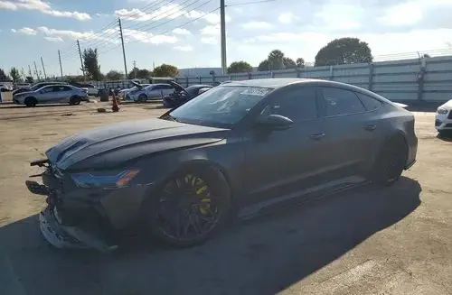 AUDI Rs7 