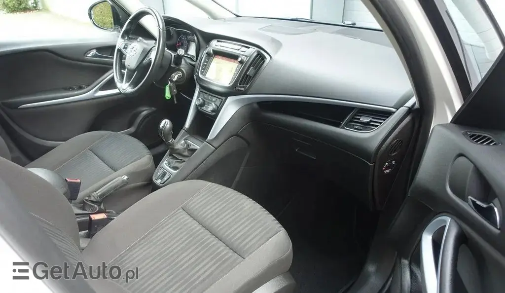 OPEL Zafira 
