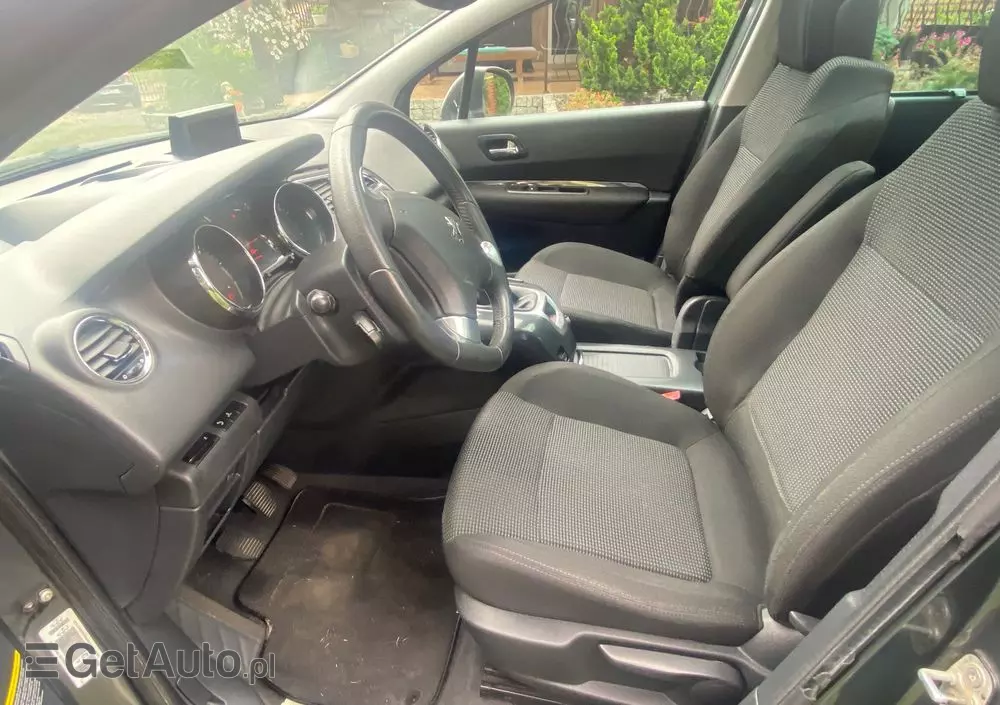 PEUGEOT 5008 HDI FAP 150 Style