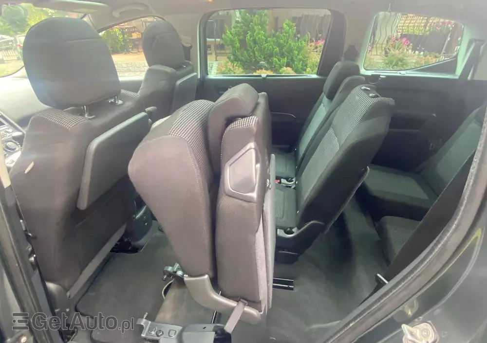 PEUGEOT 5008 HDI FAP 150 Style