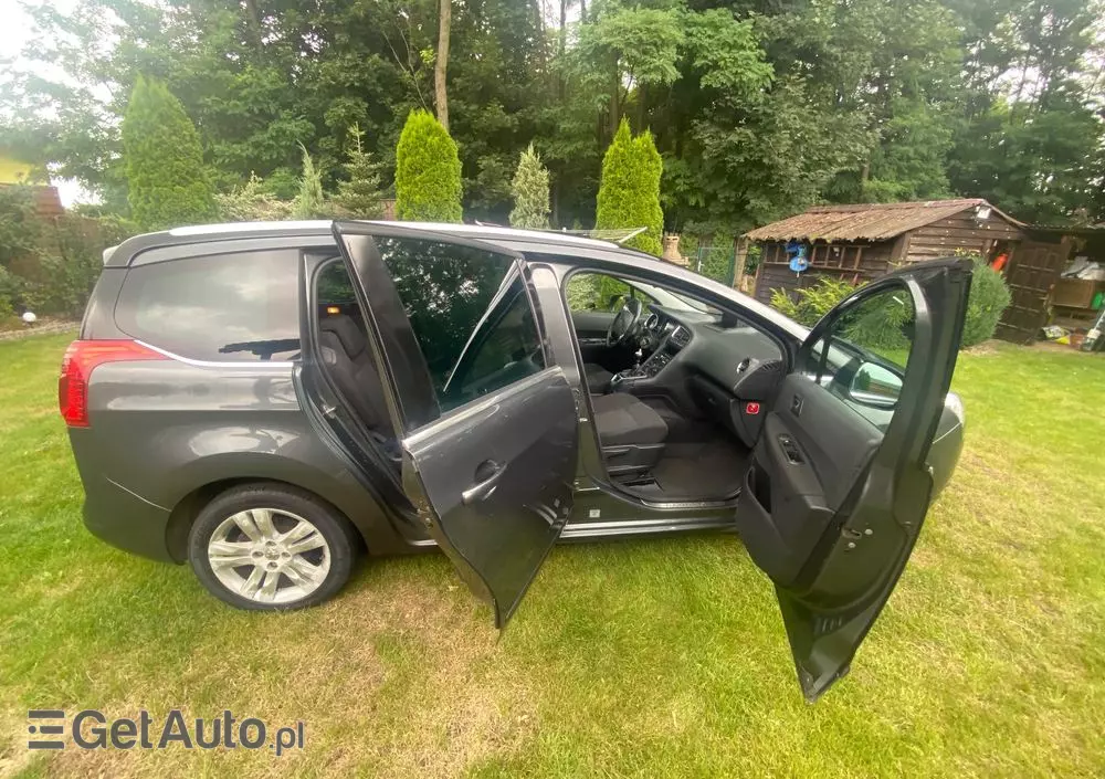 PEUGEOT 5008 HDI FAP 150 Style