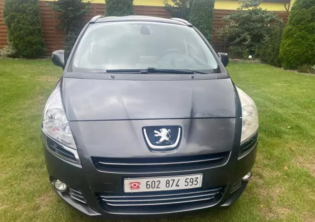 PEUGEOT 5008 HDI FAP 150 Style
