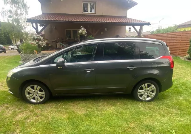 PEUGEOT 5008 HDI FAP 150 Style