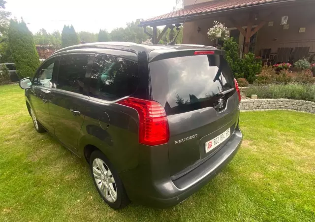 PEUGEOT 5008 HDI FAP 150 Style