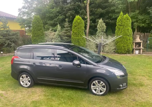 PEUGEOT 5008 HDI FAP 150 Style