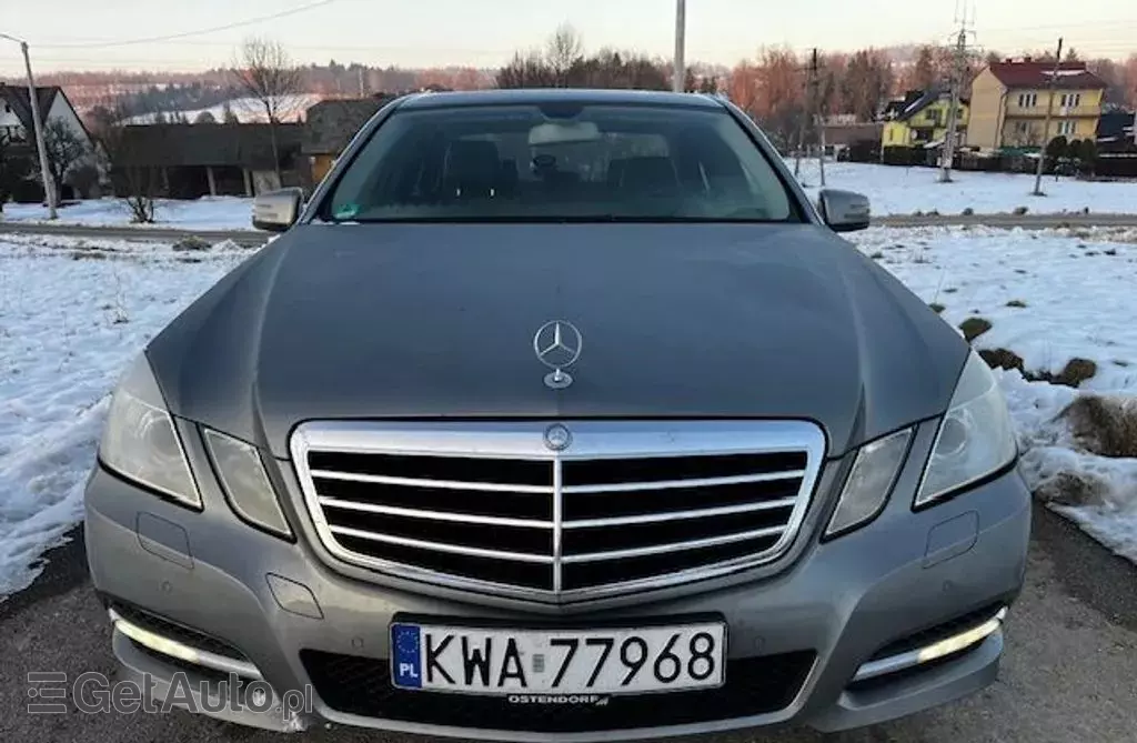 MERCEDES-BENZ Klasa E 