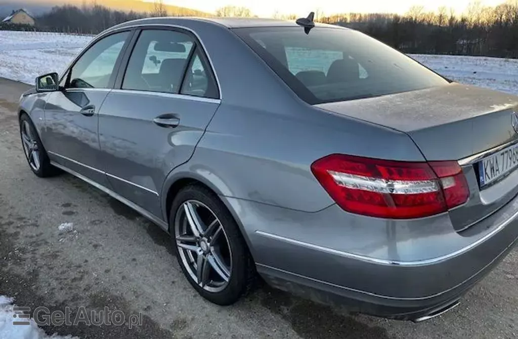 MERCEDES-BENZ Klasa E 