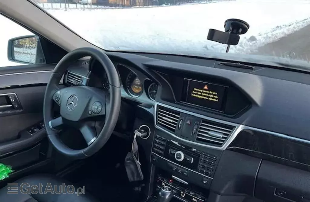 MERCEDES-BENZ Klasa E 