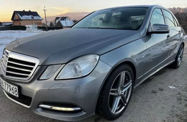 MERCEDES-BENZ Klasa E 