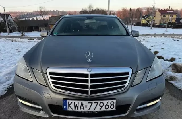 MERCEDES-BENZ Klasa E 