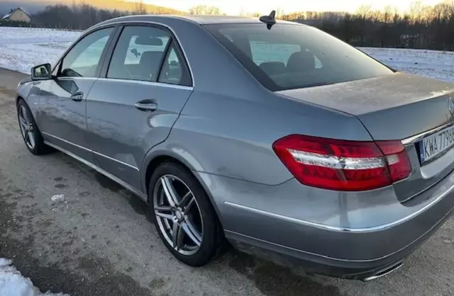 MERCEDES-BENZ Klasa E 
