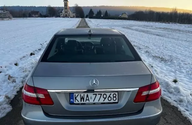 MERCEDES-BENZ Klasa E 