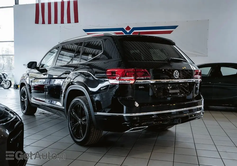 VOLKSWAGEN Atlas 