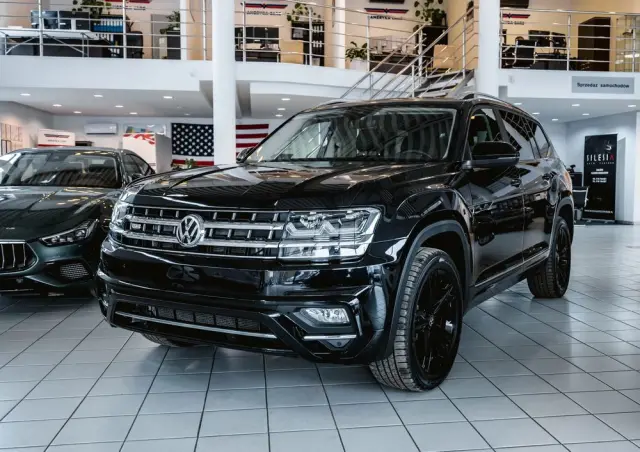 VOLKSWAGEN Atlas 
