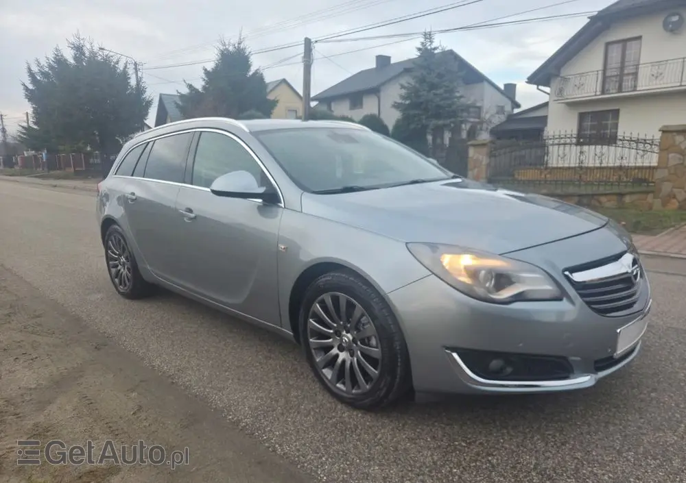 OPEL Insignia 