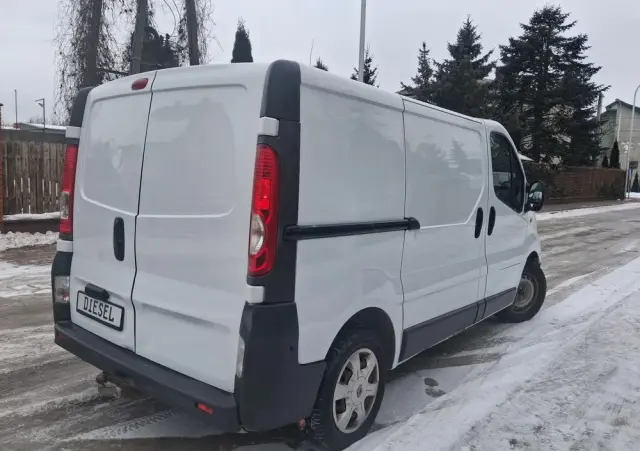 RENAULT TRAFIC 
