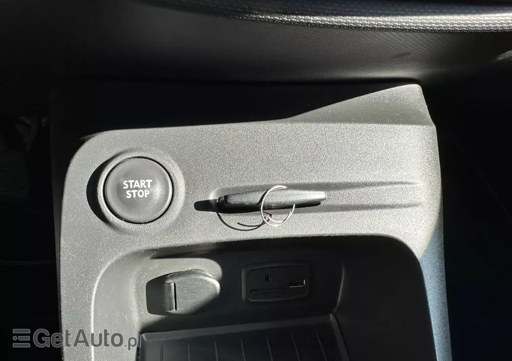 RENAULT Captur 1.5 dCi Energy Limited