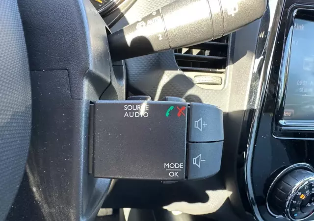 RENAULT Captur 1.5 dCi Energy Limited