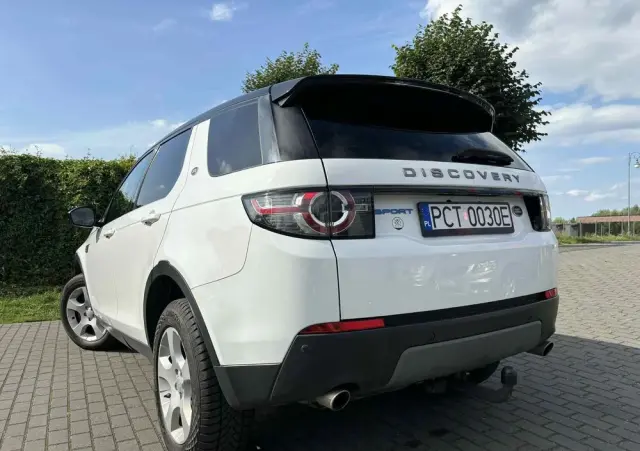 LAND ROVER Discovery Sport Ver-2-0-d150-r--dynamic-s