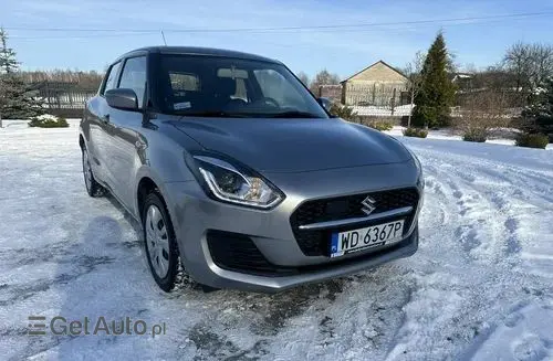SUZUKI Swift 