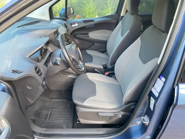 FORD Tourneo Connect 