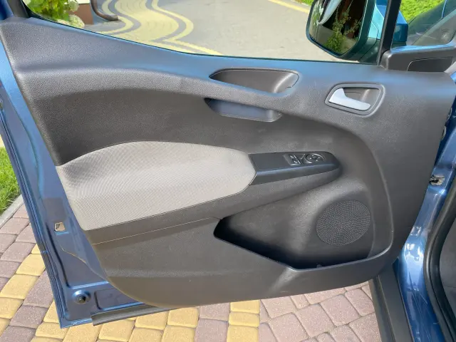 FORD Tourneo Connect 