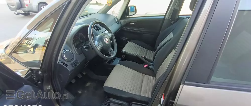 FIAT Sedici 1.6 16V 4x2 Dynamic