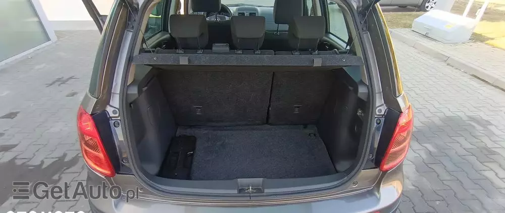 FIAT Sedici 1.6 16V 4x2 Dynamic