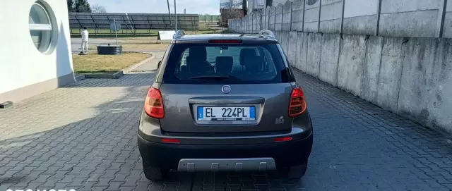 FIAT Sedici 1.6 16V 4x2 Dynamic