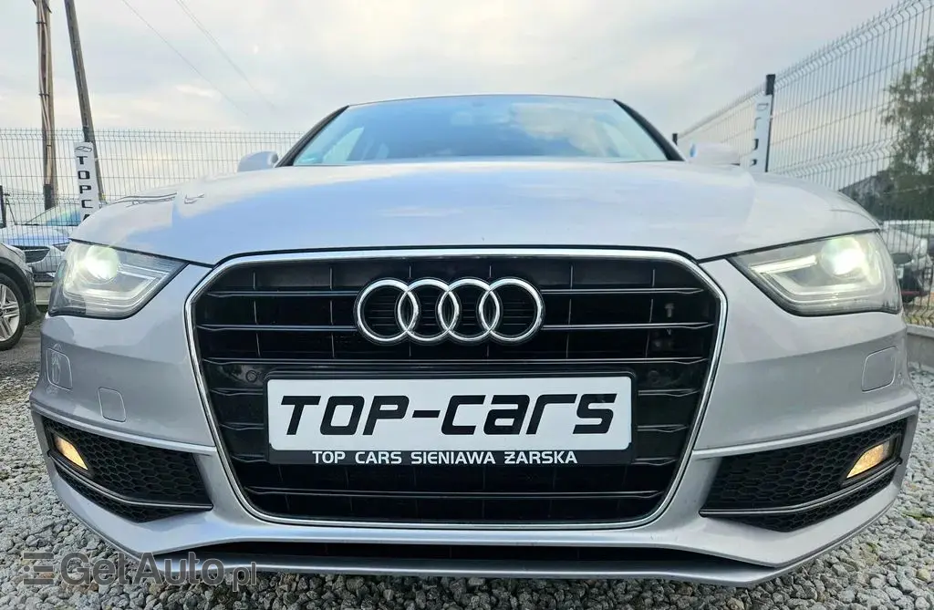 AUDI A4 