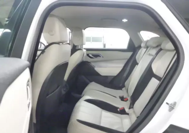 LAND ROVER Range Rover Velar 2.0 P250 R-Dynamic SE