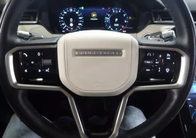 LAND ROVER Range Rover Velar 2.0 P250 R-Dynamic SE