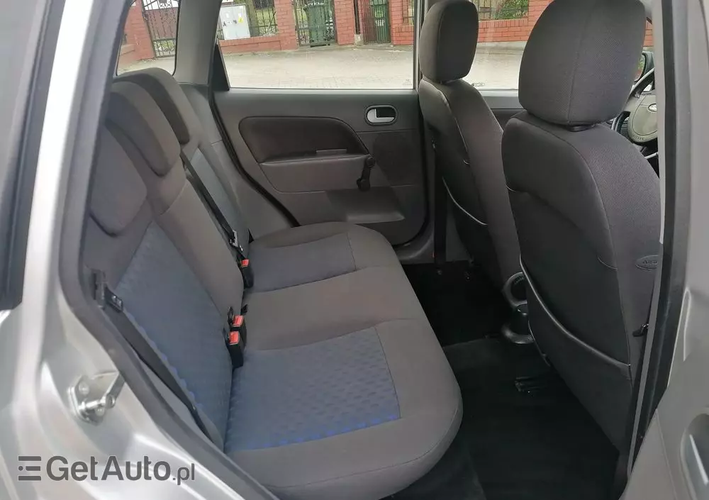 FORD Fiesta 1.4 Ghia