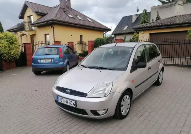 FORD Fiesta 1.4 Ghia