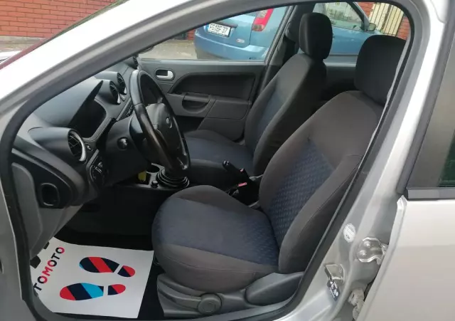 FORD Fiesta 1.4 Ghia