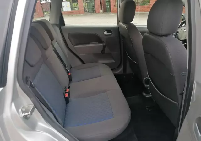 FORD Fiesta 1.4 Ghia